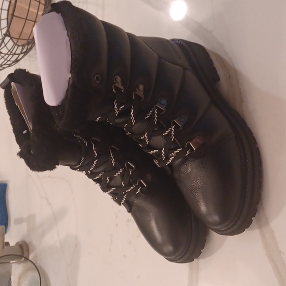 New In Box Cougar Vantage Waterproof Black Leather Lace Up Boots Size 7 - Picture 1 of 16